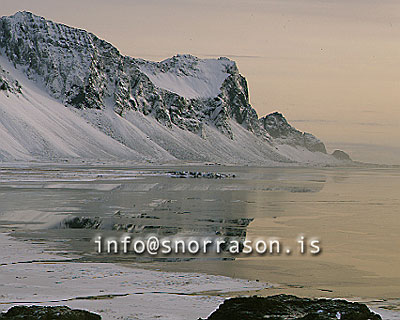 hs004130-01.jpg
Eystrahorn í Lóni