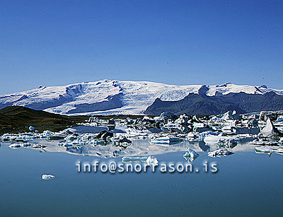 hs000918-01.jpg
logn á Jökulsárlóni