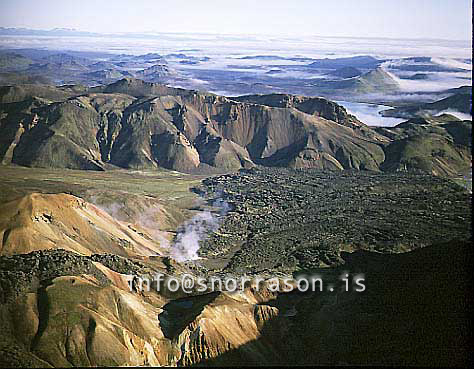 hs008488-01.jpg
Brennisteinsalda í Landmannalaugum
Subterranean heat in Landmannalaugar, s - highlands
