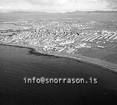 ss02263-01.jpg
Reykjavíkurhöfn 1947, Reykjavík 1974