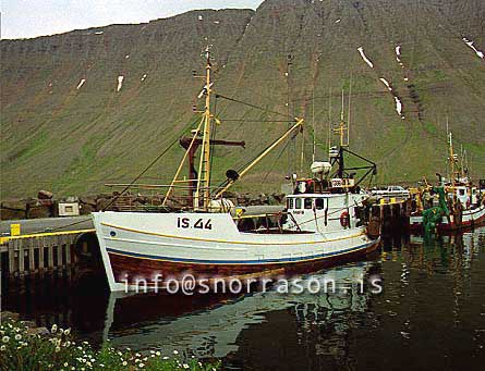 ss00618-01.jpg
Dröfn ÍS 44, skipanúmer 1386