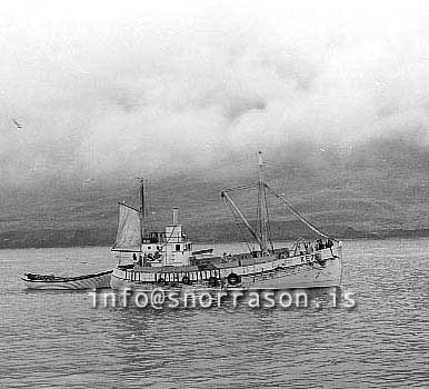 ss02497-01.jpg
Helguvík KE 75 (smíð 1944)