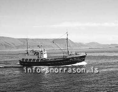 ss02698-01.jpg
Skírnir AK 12, skipstjóri 1961, skipanúmer 191