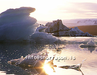 hs000944-01.jpg
ísjakar, icebergs