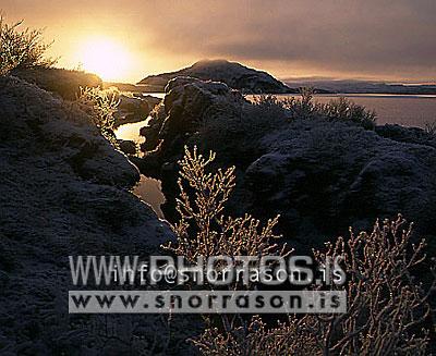 hs009433-01.jpg
Sólsetur, sunset at Thingvellir