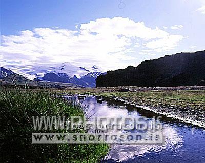 hs008756-01.jpg
Tröllagjá við Einhyrningsflatir
from Trollagjá canion in south Iceland