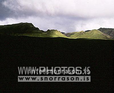 hs008358-01.jpg
Öldufellsleið, fjallabak
black sands at fjallabak, south highland