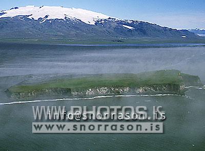 hs006019-01.jpg
Ingólfshöfði úr lofti, Öræfajökull