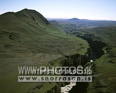 hs005849-01.jpg
dimmugljúfur, Kárahnjúkar
from Dimmugljúfur canion, east - Iceland