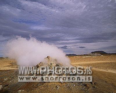 hs001370-01.jpg
Námaskarð, Hverarönd
subterranean heat area at Hverarönd, Mývatn, north Iceland