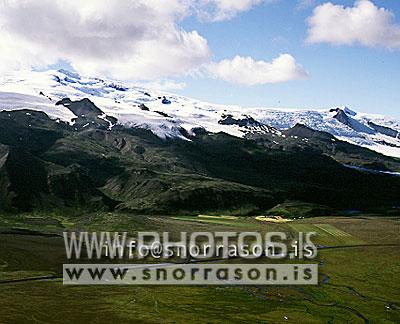 hs000901-01.jpg
Vatnajökull, Öræfajökull, Kvísker
aerial view of Kvísker SE - Iceland