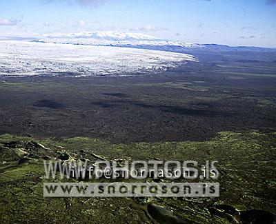 hs000677-01.jpg
Lakagígar, Síðujökull, s-Iceland
aierial view of Lakagígar craters and Sídujökull glacier