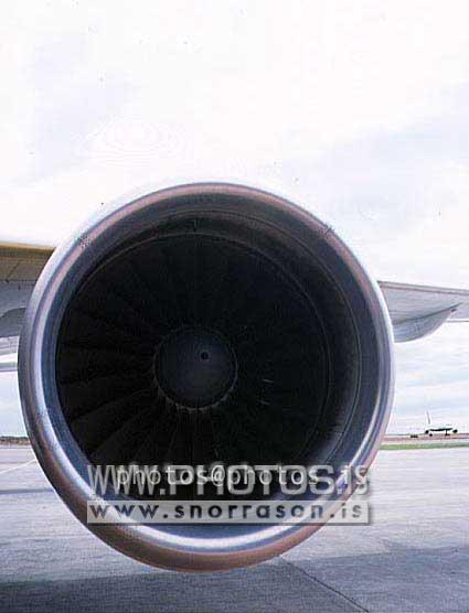 hs018050-01.jpg
Þotumótor, jet engine
flugvélar, flugvöllur, airplanes, airport