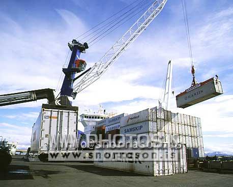 hs006645-01.jpg
Samskip, uppskipun, löndun, landing containters, 
gámar