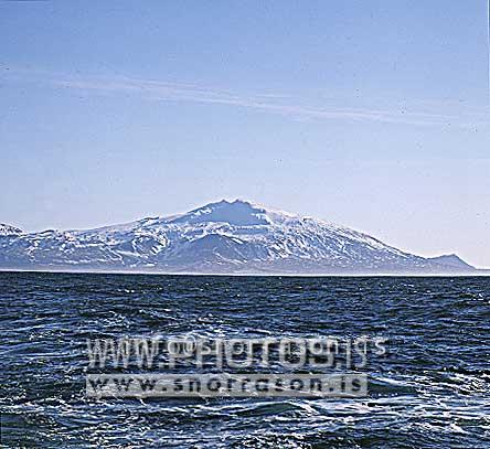 hs002173-01.jpg
Snæfellsjökull glacier from sea