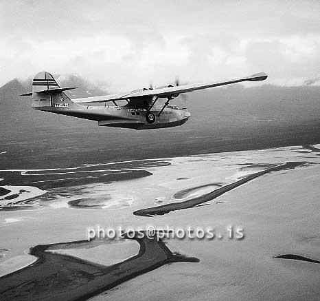 ss07325.jpg
Catalina TF-ISJ við Hörgárósa 1956