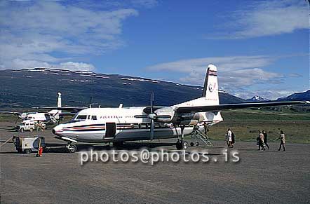 ss07495.jpg
F-27 vélar FÍ. á Egilstöðum 1970.