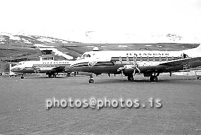 ss07522.jpg
Báðar Viscount vélar Flugfél. á Akureyri 1962