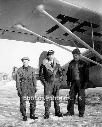 ss07165.jpg
Starfsmenn FÍ, 1948 F.v. Garðar Guðmundsson, Ólafur Jóhannsson og Ulrick Ricther