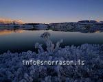 hs003927-01.jpg
Þingvallavatn
winter light at Thingvellir, water and snow