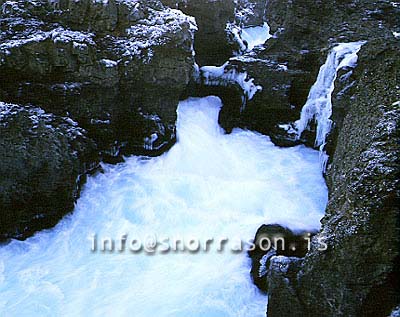 hs003798-01.jpg
Við Barnafossa,  waterfall, w - Iceland