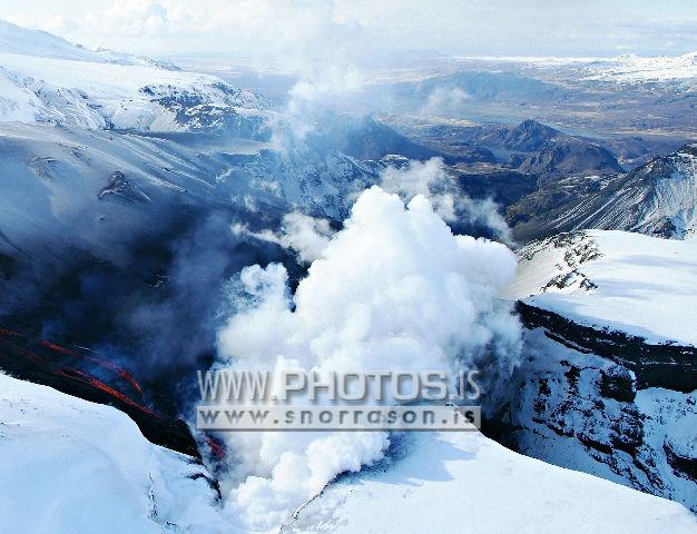 eruption from air 24 march 2010.jpg