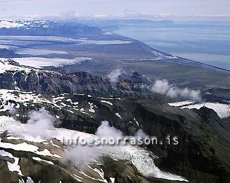 hs000910-01.jpg
Loftmynd austur að Jökulsárlóni