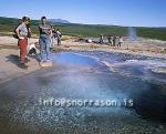 hs011157-01.jpg
Á Geysissvæðinu í Haukadal
the hotsprings at Geysir in Haukadalur
