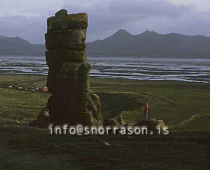 hs010346-01.jpg
Við Tungná á fjallabaki
At river Tungná south highland