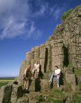 hs008541-01.jpg
Ferðamenn við Dverghamra Vesturskaftafellssýslu
At the cliff Derghamrar, se- Iceland