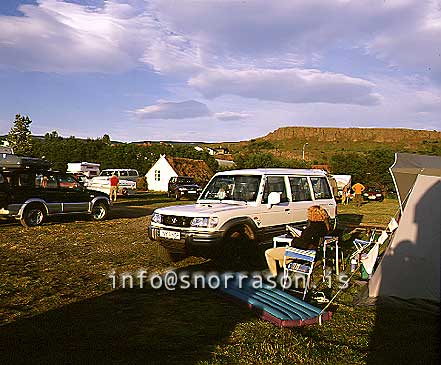 hs005934-01.jpg
The campingsite in Egilsstaðir
Tjaldstæðið á Egilsstöðum