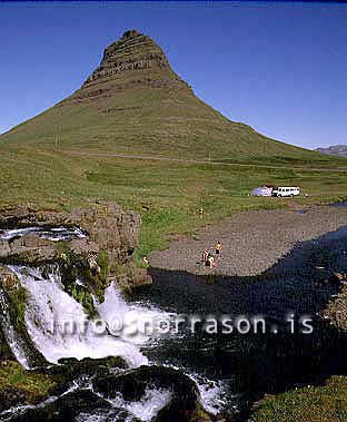 hs002811-01.jpg
Kirkjufell í Grundarfirði
from Grundarfjördur W - Iceland