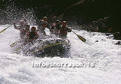 hs010698-01.jpg
Jökulsá Eystri, river rafting in  Skagafjordur