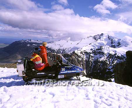 hs006255-01.jpg
Skálafellsjökull