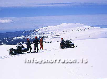 ss003383-01.jpg
Snjósleðamenn á Mýrdalsjökli
snowscuters on Mýrdalsjökull